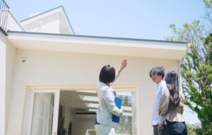 超豪華住宅展示場 VS現実的住宅展示場