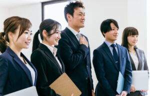 工務店WEBサイトにスタッフ紹介の掲載は必要か？ページ作成のポイントとは